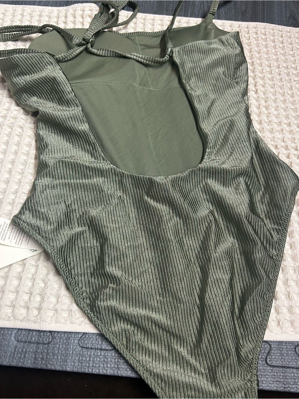 NWT Aerie Ribbed Olive Green One-Piece Wrap Around Tie Swimsuit - Picture 4 of 9